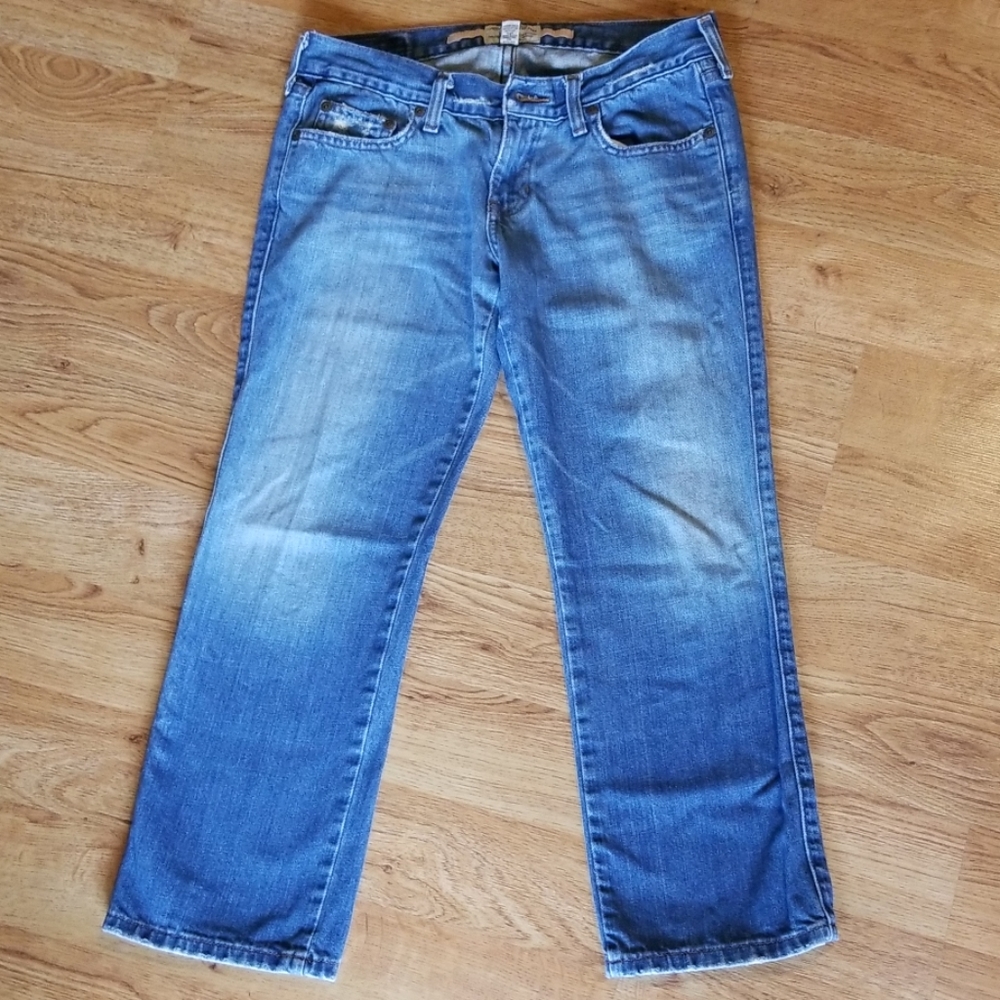 Women's Abercrombie & Fitch size 4 jeans